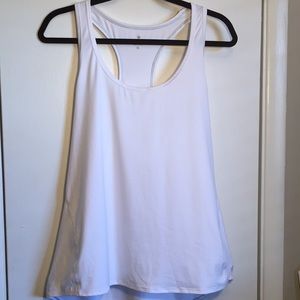 Athleta Women White Plain Tank- Size XL